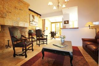 Hostelerie du Presidial : 3chbres/3sdb de standing au coeur de la citée de Sarlat - Sarlat-la-Canéda - 4
