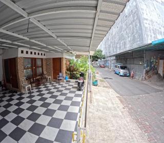 Omah Kledokan Homestay Jogja - 3