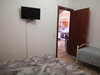 Ape Regina agriturismo 2 Montelarco - 3