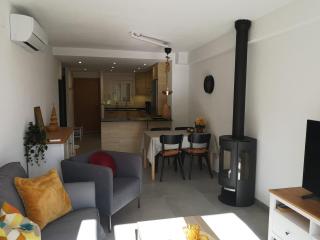 Apartamento de diseño con piscina y garaje - 3