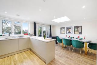 Spacious house in Wembley - Garden - London - 1