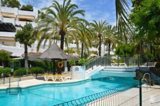Modern Penthouse Frontline Urbanisation - Marbella - 7