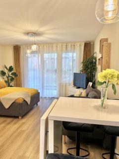 Standard Apartment by Hi5-Corvin 7 - Budapest - 9