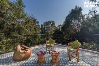StayVista's Kia Ora - Amidst Greenery Villa with Outdoor Pool, Balconies, and Indoor Games - Karjat - 1