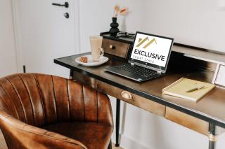 Canal view, Grade II Industrial style, Fast WiFi, Family, Contractors - Birmingham - 6