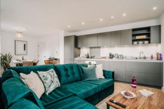 Canal view, Grade II Industrial style, Fast WiFi, Family, Contractors - 5