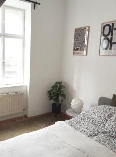 Enchanting 3-Room Oasis with Balcony - 3