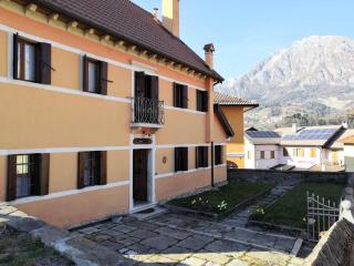 holiday home in Chies d'Alpago with garden - Chies dʼAlpago - 0