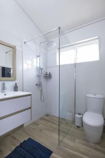 AMIS Apartments - Bain Boeuf - 2