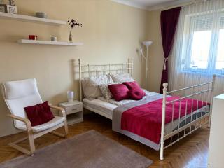 Downtown Hideaway Apartman - Budapest - 2