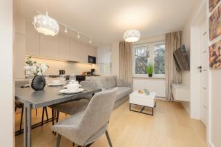 Comfortable Apartment Warsaw Wola & Balcony by Noclegi Renters - Varsavia - 7