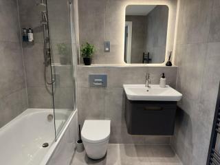 Luxury York Minster Penthouse - Free Gym & Parking - 9