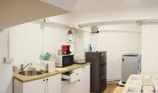 Secret House in China Town 2BR. RARE FIND - 8