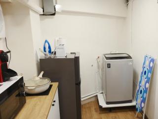 Secret House in China Town 2BR. RARE FIND - 3