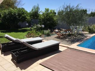 pleasant one-level villa with private pool in the thor village, close to l'isle sur la sorgue - 6 persons - 2