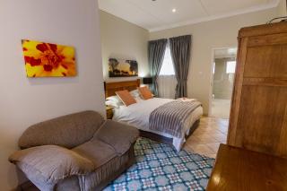 The Pecan Tree Guesthouse - Johannesburg - 9