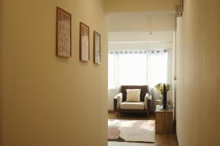 2BR Stylist Rare Find China Town - 4