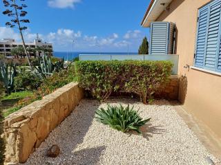 Kings Palace - Modern, sunny 2 bed ground floor with sea views - Paphos - 4