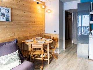 Val Thorens : Appartement 4 pers rénové avec balcon, local à ski, au pied des pistes - FR-1-637-70 - Val Thorens - 8
