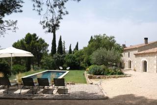 property in les baux de provence, private pool, magnificent view, ideal for 10 people in the alpilles. - 2