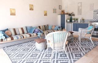 charming family house with private pool, near the center of arles, quiet, in the camargue natural park – 8 people - 3
