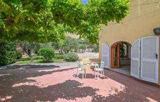 3 Bedroom Stunning Home In Mondragone - Mondragone - 0