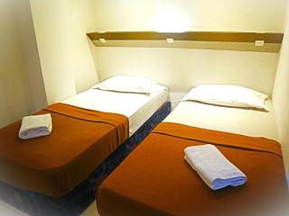 D'Hans Hotel - Surabaya - 8