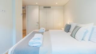 Fantastic Cedofeita Apartment by Unique Hosts - Porto - 0