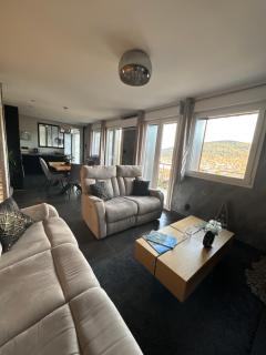 La reine appartement pour deux personnes avec magnifique vue et jacuzzi - Gérardmer - 6
