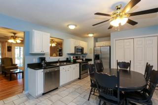 House #10 Paradise Found (pet friendly) private pier - 6