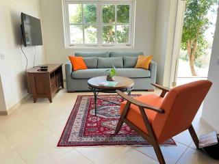 Aruanda Apartment - perfect get-away for two at the top of Bequia - Union - 3