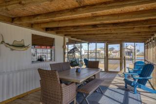 Waterfront - Private Dock and Boat Lift on Canal - Pets Allowed - 9