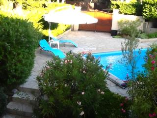GASABRA Villa avec piscine au Domaine de Font Mourier à 5km de Saint Tropez pour 6 personnes - Cogolin - 8
