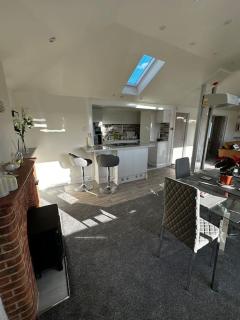 Riverside Seaside Apartment - Littlehampton - 8