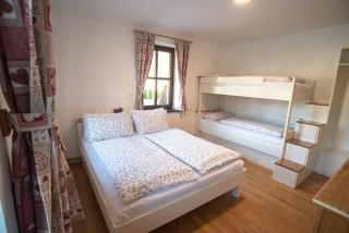 Pritlični apartma Hribovc z atrijem - Kranjska Gora - 5
