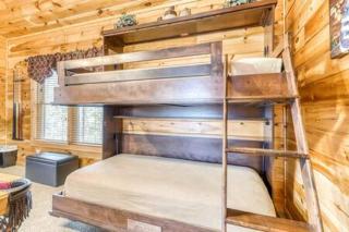 Gatlinburg Home with Mountain Views - 1