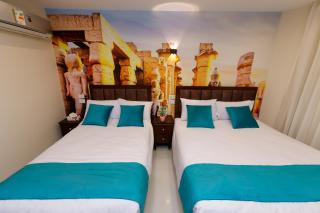 Diamond Pyramids View Inn - 1