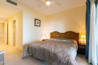 Royal Flamingos Sea View Apartman - 4