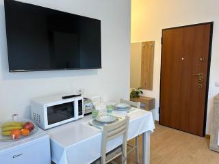 Blue's Place - Vicino Stazione Chiasso - Como - 1