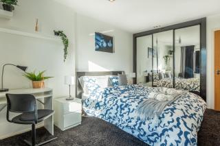 Affordable & Modern 1 BR Apartment Canary Wharf - London - 4