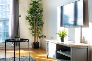 Affordable & Modern 1 BR Apartment Canary Wharf - London - 8