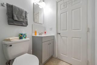 ৎ୭Bright & Gorgeous Canoga Park Guesthouseৎ୭ - Los Angeles - 1