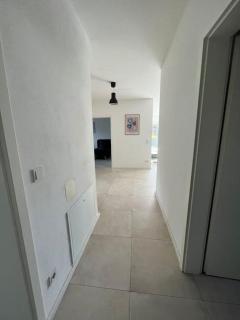 3 ZW 95 m2 Neubau Kostenlos Parkplatz im Hof - 8