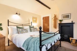 Yew Tree Cottage - 8