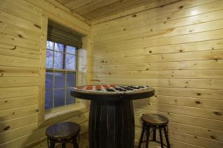 Blue Bear Cabin Hot Tub 3 BR AVL Area Mountain Views Gas Fireplace - Gerton - 3