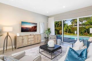 VILLA MAGNOLIA-with heated pool-by VIAC - 2