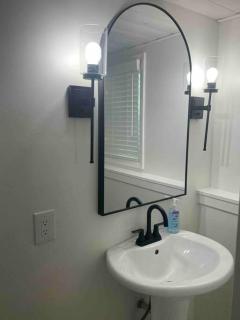 2023 Remodeled 4bed/2bath Home! - Gansevoort - 2