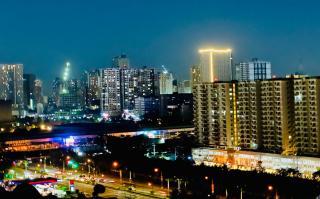 Condo in MOA - 0
