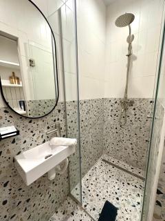 ROMANTIC Apartments - near Rynok Squere - 6