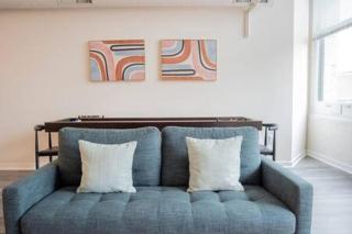 3BR CozySuites at The Block Pool Table and Arcade - Indianápolis - 6